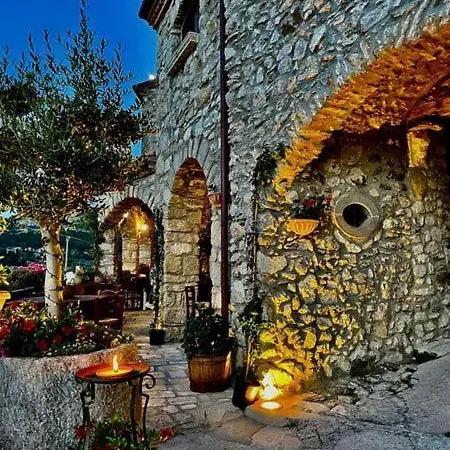 Torre Antica فندق