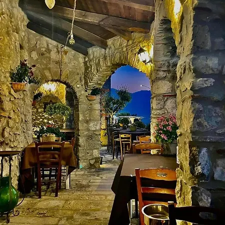 Hotel Torre Antica Atena Lucana