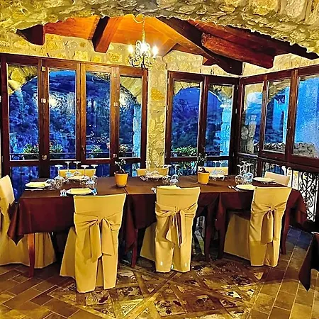 Torre Antica Hotel Atena Lucana