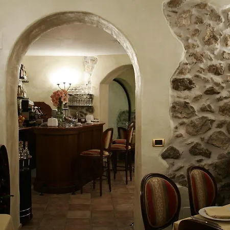 Torre Antica Hotel 4*