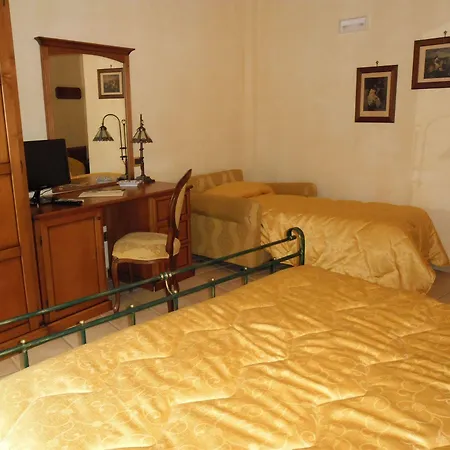 Torre Antica Hotel 4*